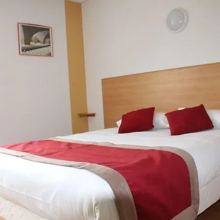Отель Cit'hotel Restaurant Du Bowling De