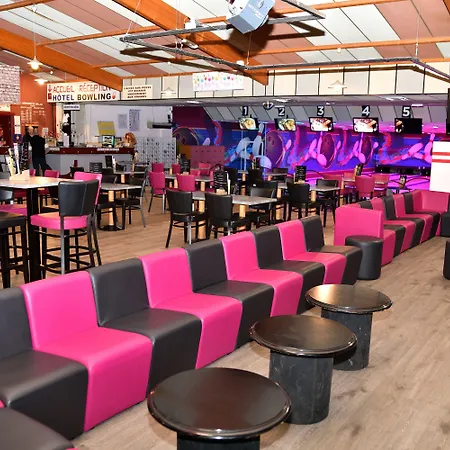 Cit'hotel Restaurant Du Bowling De Отель