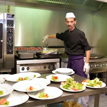 Cit'hotel Restaurant Du Bowling De Отель 3*