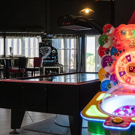 Отель Cit'hotel Restaurant Du Bowling De 3*