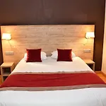 Cit'hotel Restaurant Du Bowling De مييو