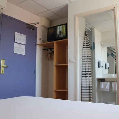 Hotel Cit'hotel Restaurant Du Bowling De Millau