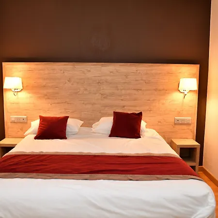 Cit'hotel Restaurant Du Bowling De 3*