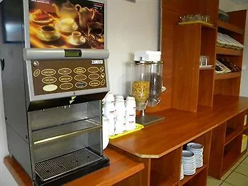 Cit'hotel Restaurant Du Bowling De 3* Millau
