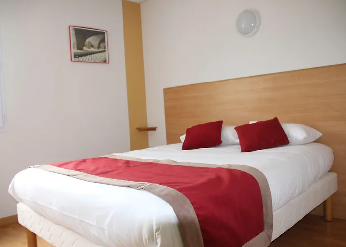 Отель Cit'hotel Restaurant Du Bowling De