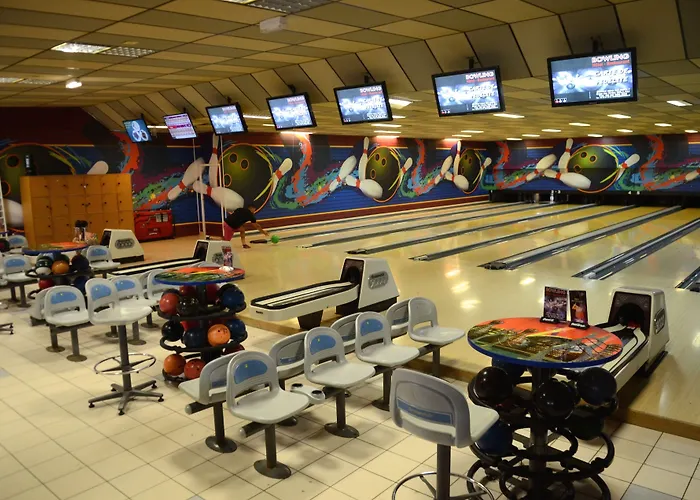 Cit'hotel Restaurant Du Bowling De