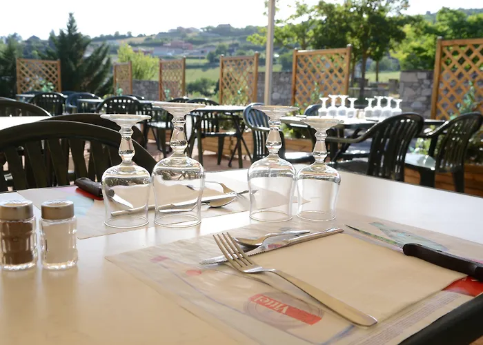 Cit'hotel Restaurant Du Bowling De 3* Мийо